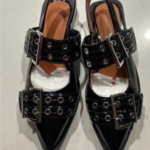 Black Buckle Women's flats